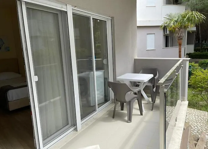 Primavera X Luxury Apartment